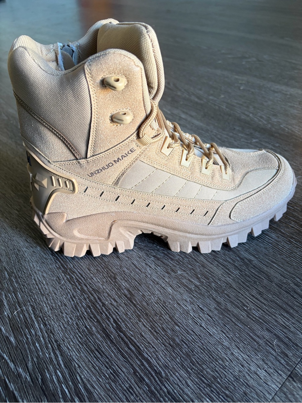 UNZHUO MAIKE Tactical Combat Boot - Beige